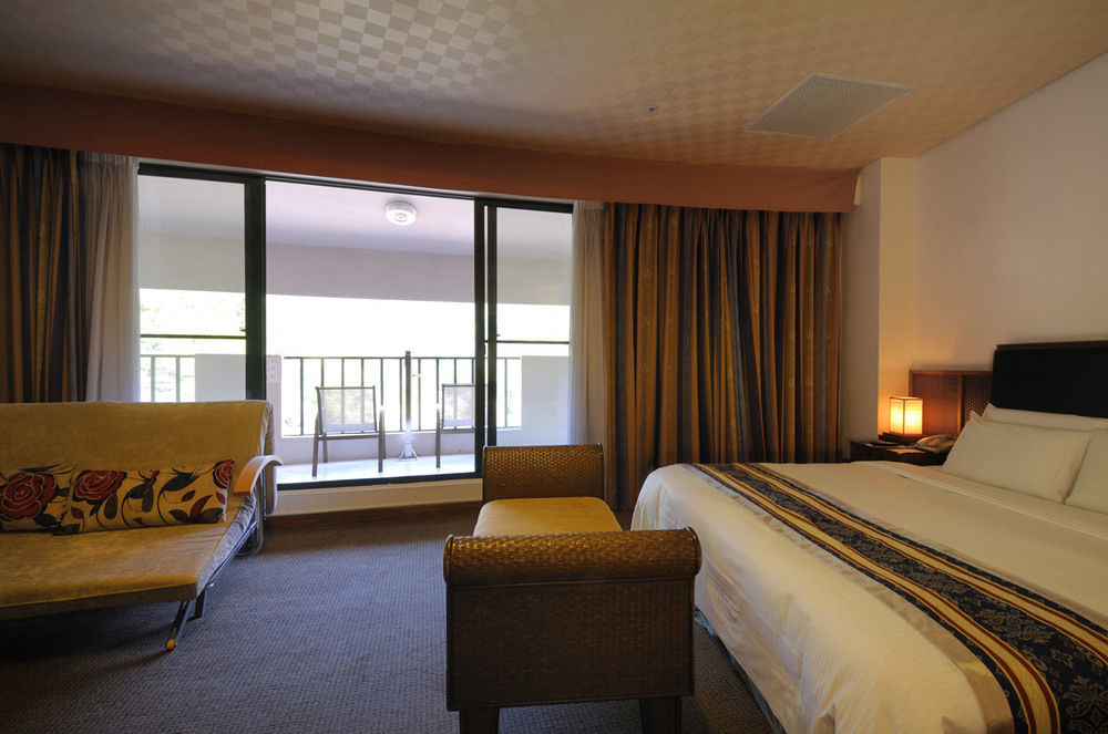 โฮยา รีสอร์ต อู่หลิง Hotel เหอผิง ภายนอก รูปภาพ
