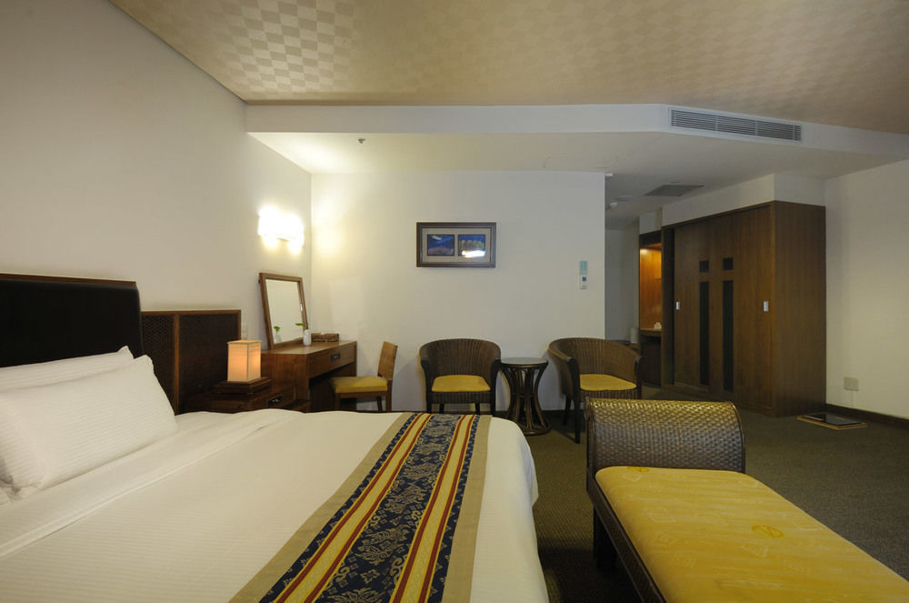 โฮยา รีสอร์ต อู่หลิง Hotel เหอผิง ภายนอก รูปภาพ