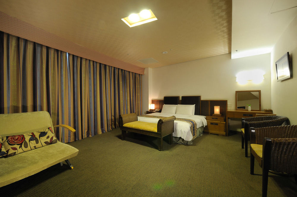 โฮยา รีสอร์ต อู่หลิง Hotel เหอผิง ภายนอก รูปภาพ