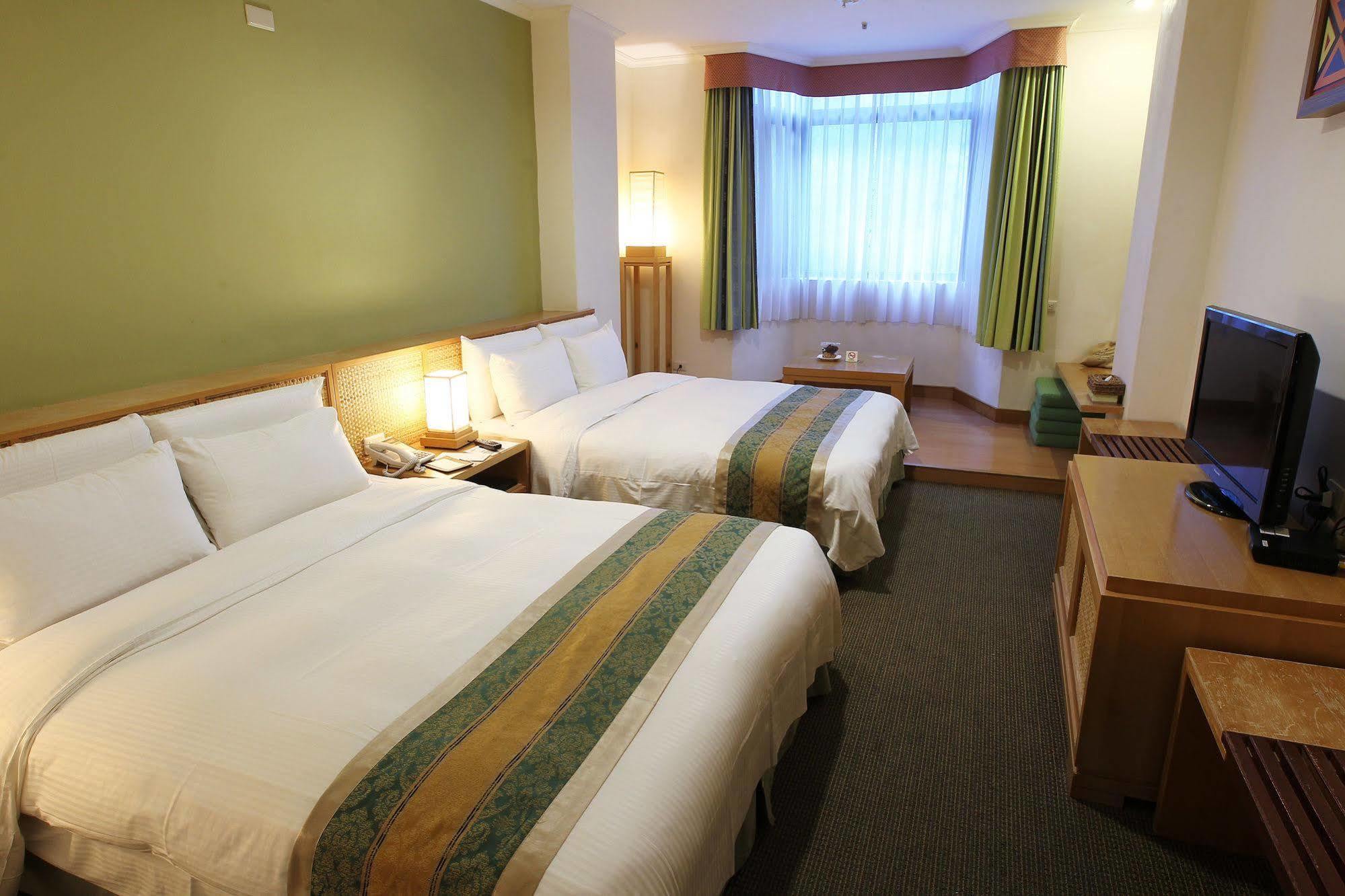 โฮยา รีสอร์ต อู่หลิง Hotel เหอผิง ภายนอก รูปภาพ