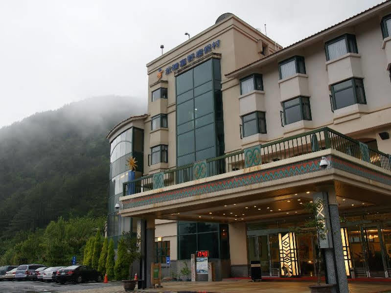 โฮยา รีสอร์ต อู่หลิง Hotel เหอผิง ภายนอก รูปภาพ
